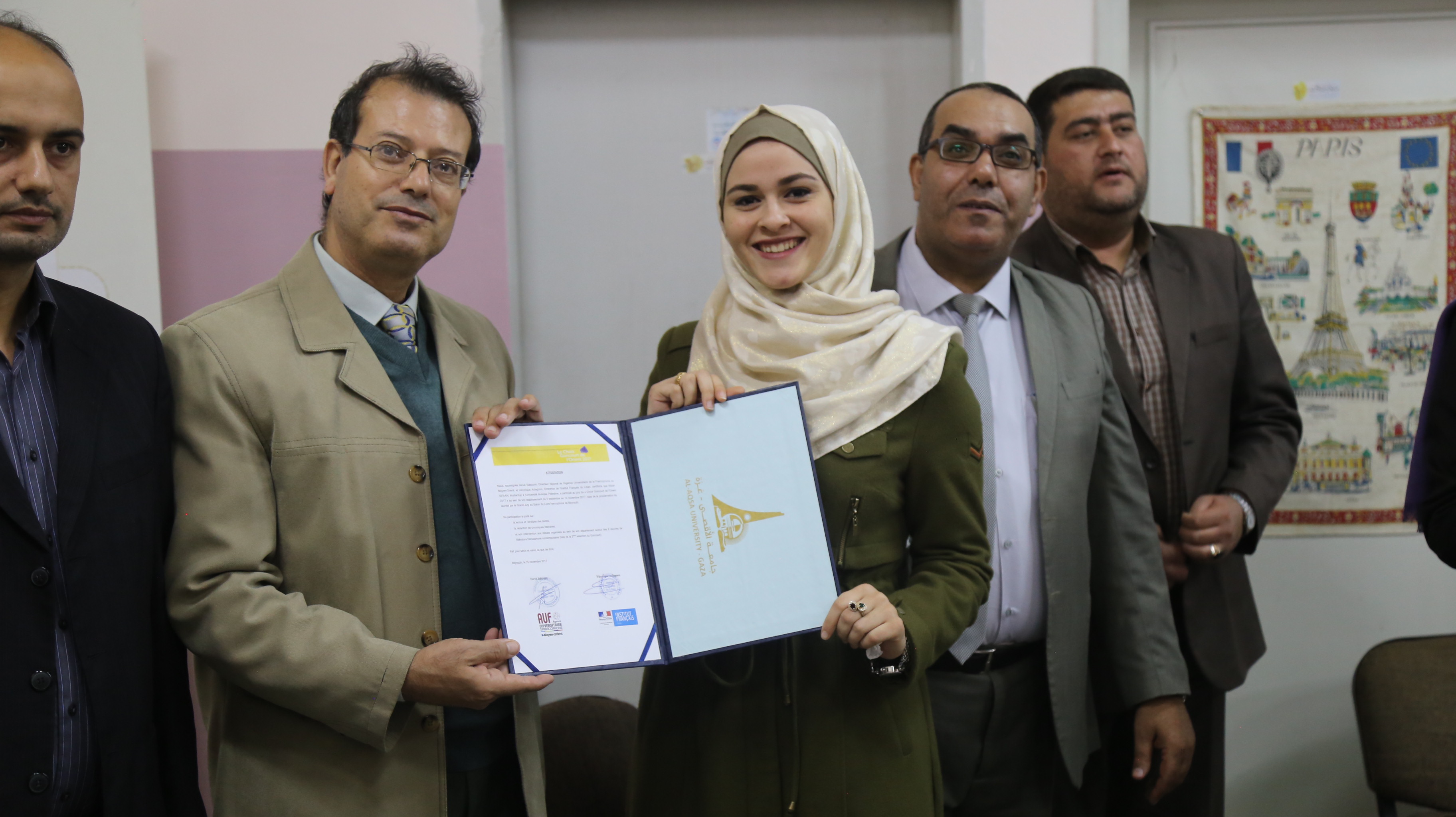 تكريم الطلبة المشاركين في  