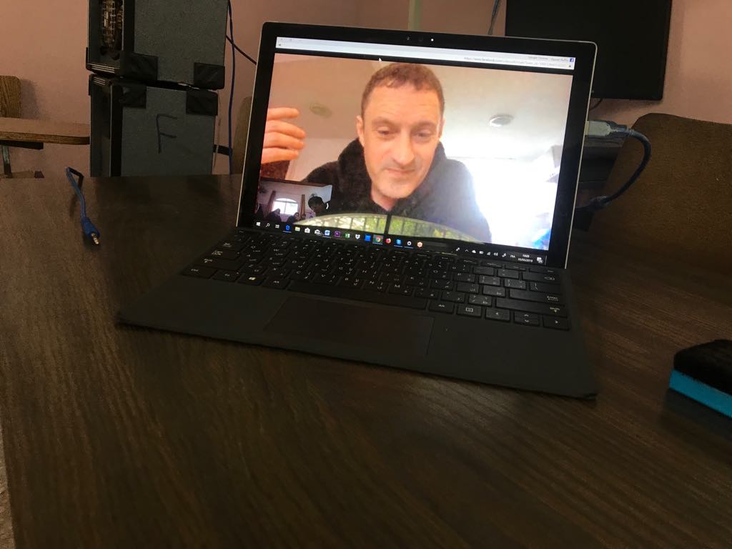 قسم اللغة الفرنسية ينظم ورشة كتابة عبر الانترنت