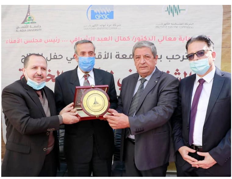 جامعة الأقصى تفتتح المشغل الفني للأعمال الخشبية بكلية الفنون الجميلة