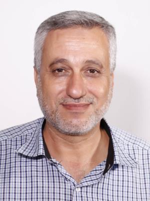 Mo